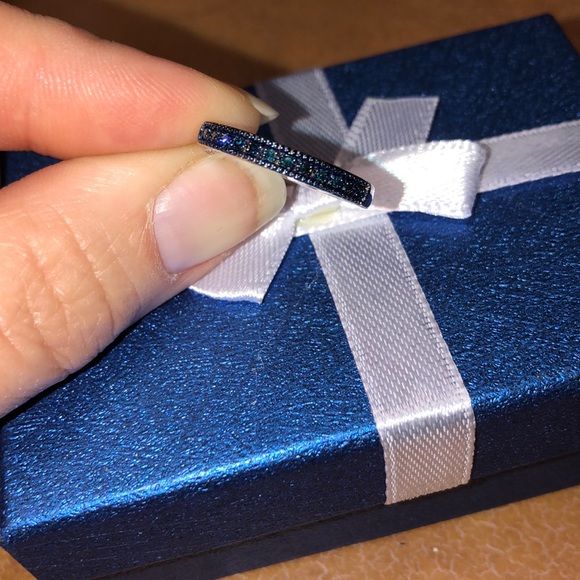 .10 ctw Blue Dia. Sterling Silver Ring - Picture 3 of 4